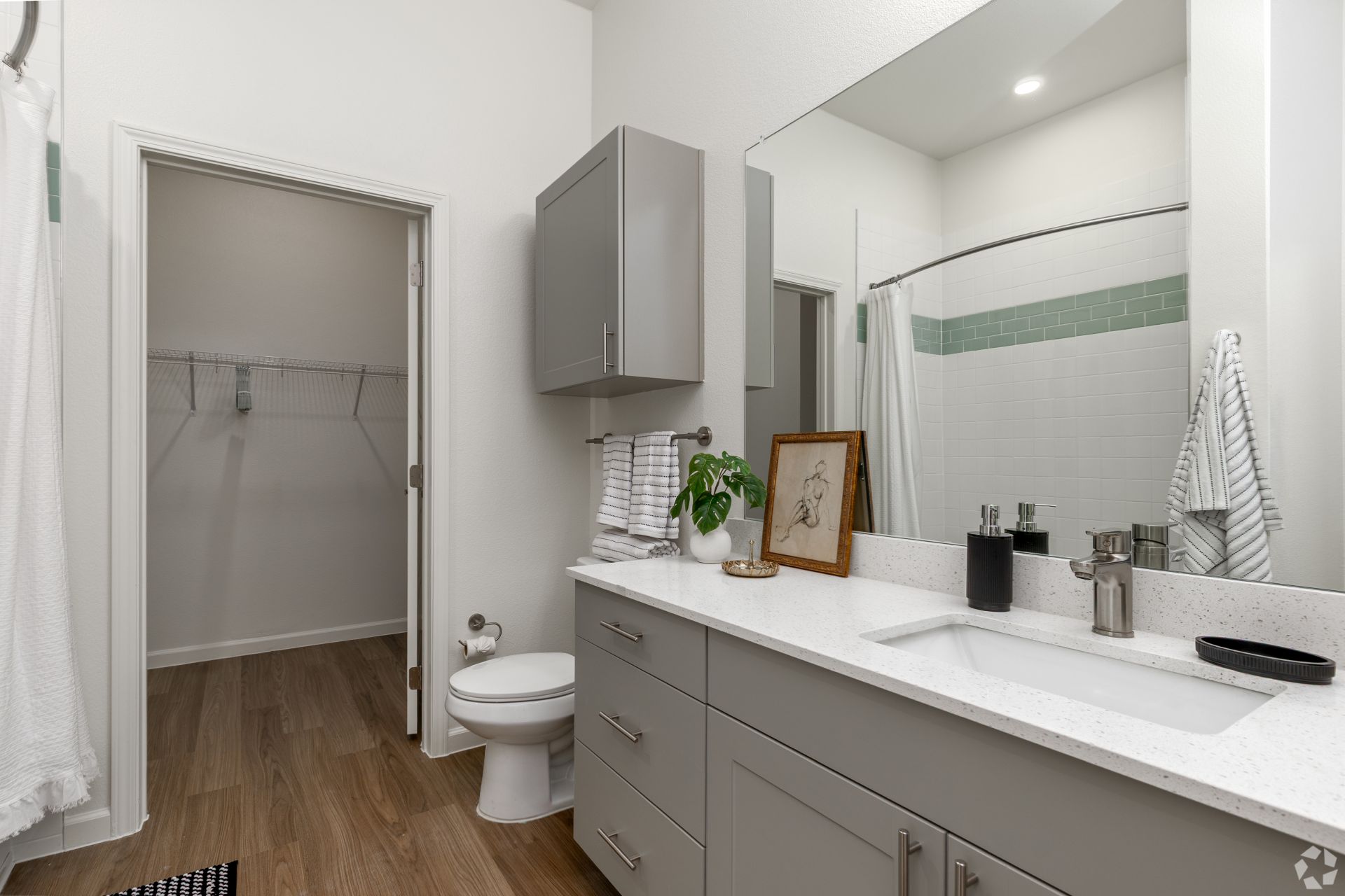 Model unit kitchen